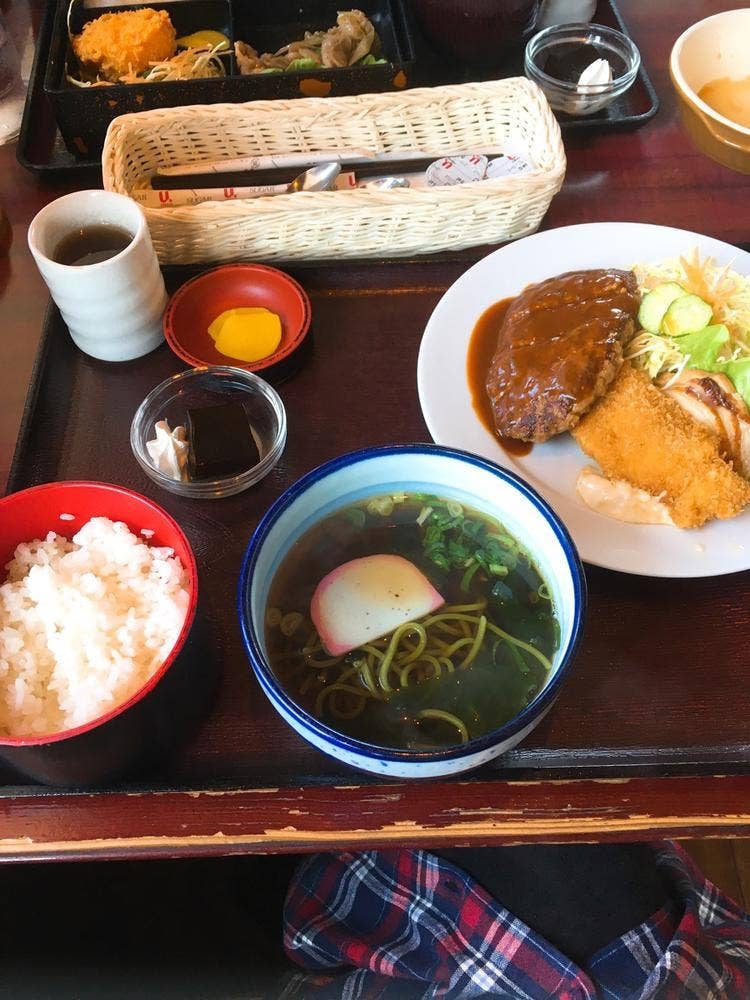 アルファカフェレスト