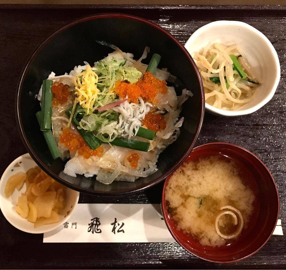 浅草雷門 飛松