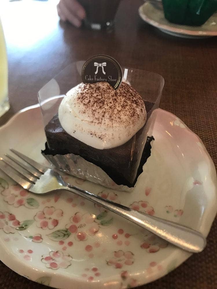 ケーキファクトリー シュー 大手町店