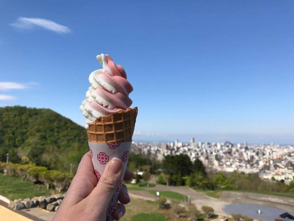 旭山記念公園レストハウス