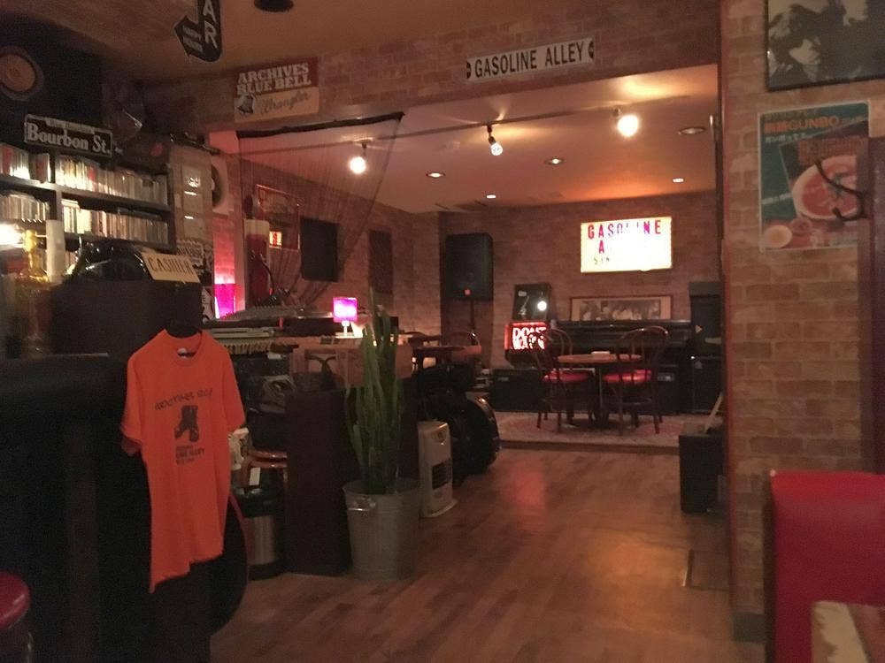 LIVE&BAR 釧路ガソリンアレイ