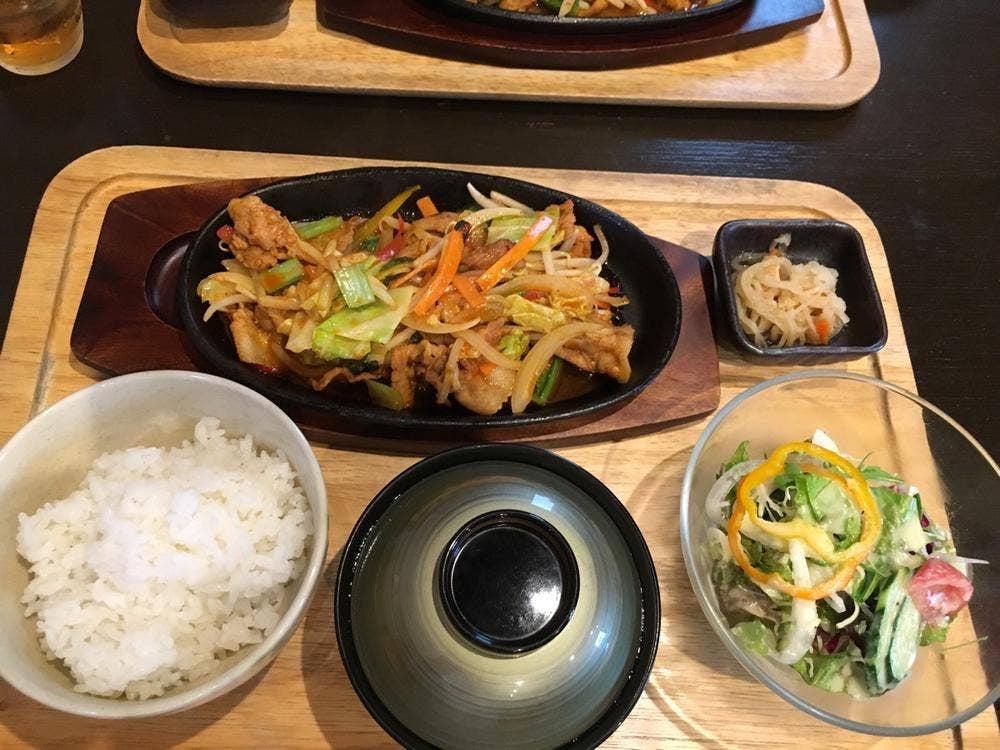 Dining 徳や