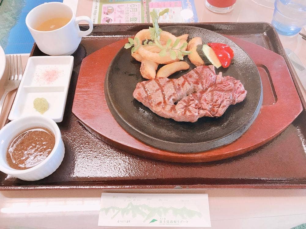 レストラン 富士見高原ゴルフコース