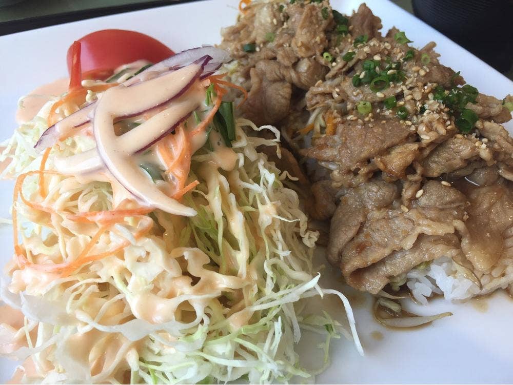 レストラン 愛菜果 やまなみ