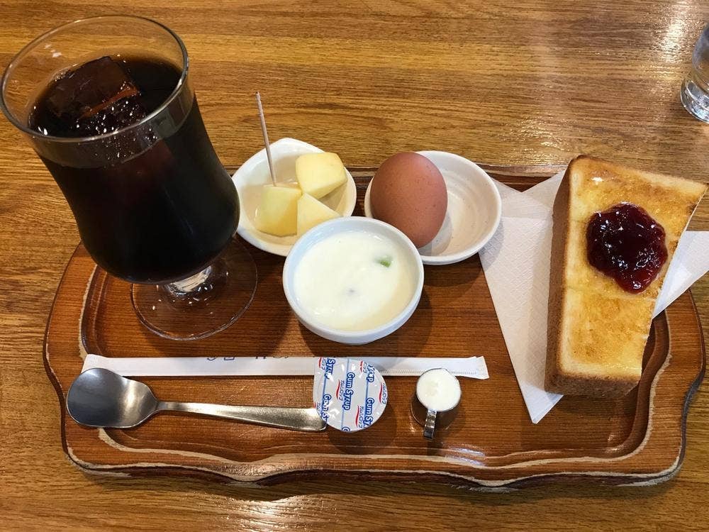 四季画廊レストラン