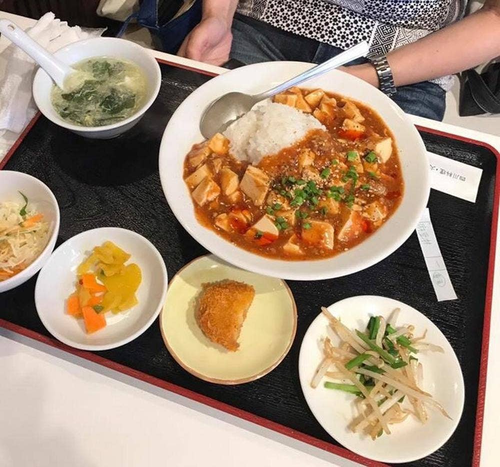 四川料理・火鍋 躍飛