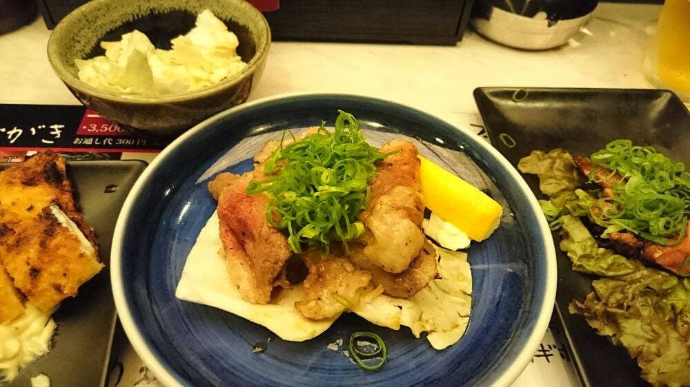 串焼酒房 蜂ヤ 胡町店