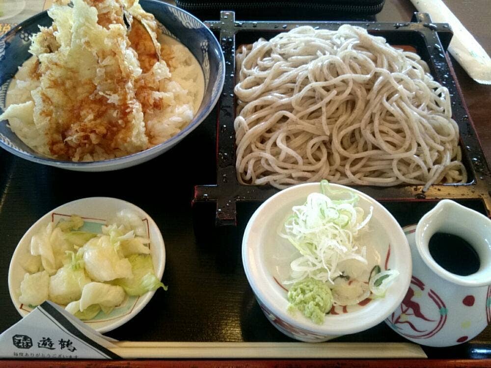 ごまそば遊鶴 里塚店