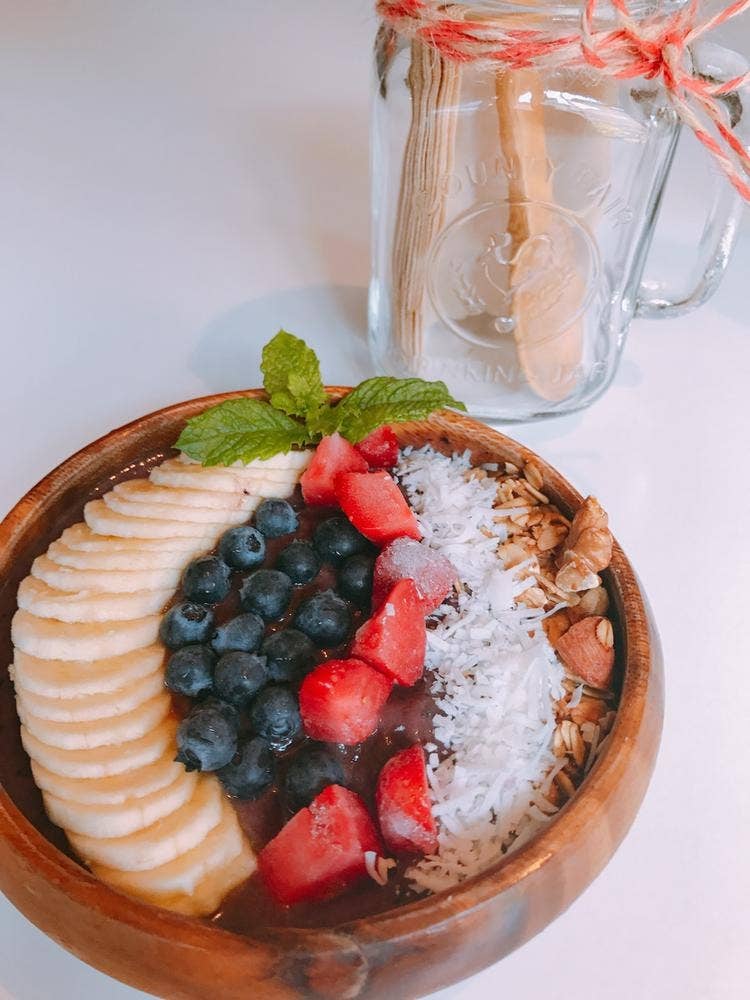 Vegetarian Cafe LOONEY