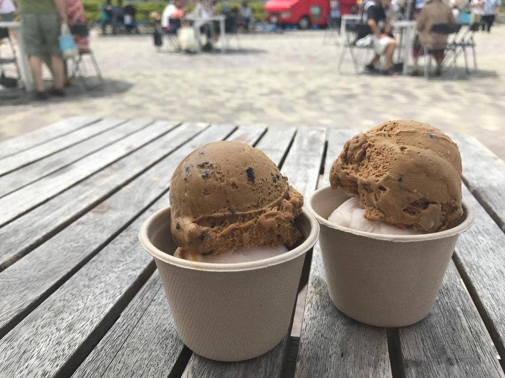 カフェ プリュス エフ