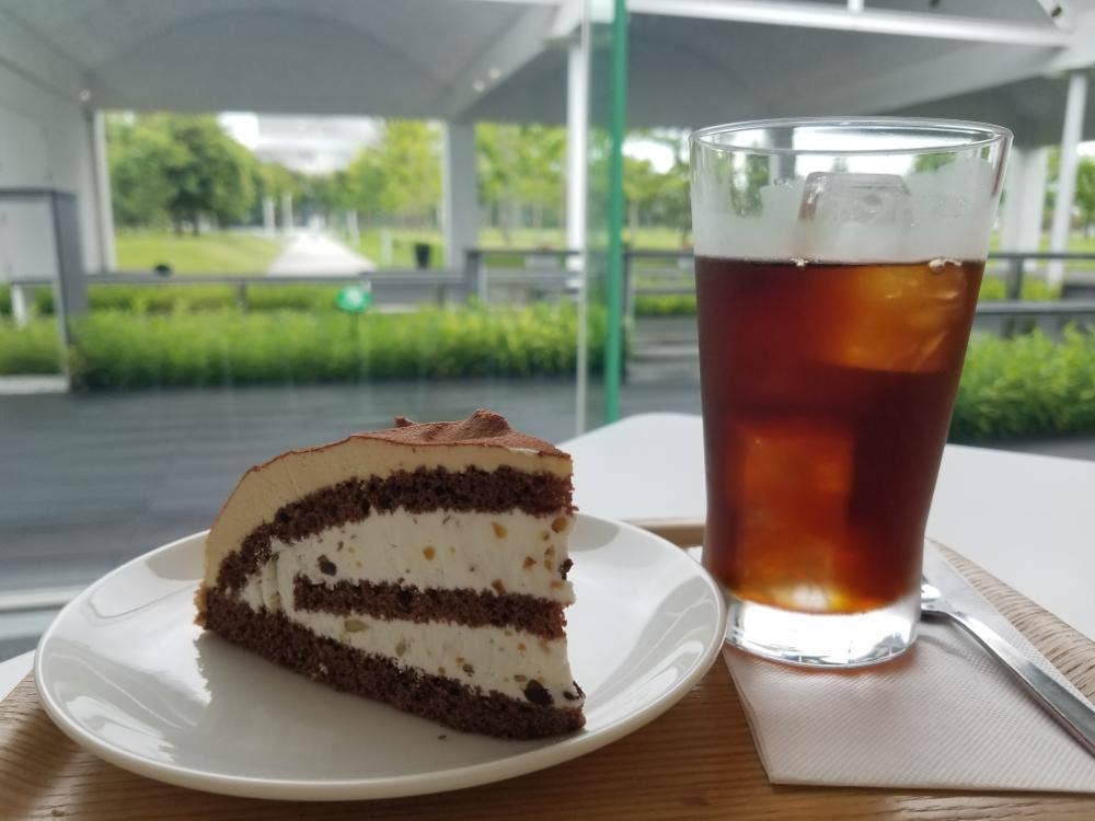 カフェ ボンフィーノ 黒部店