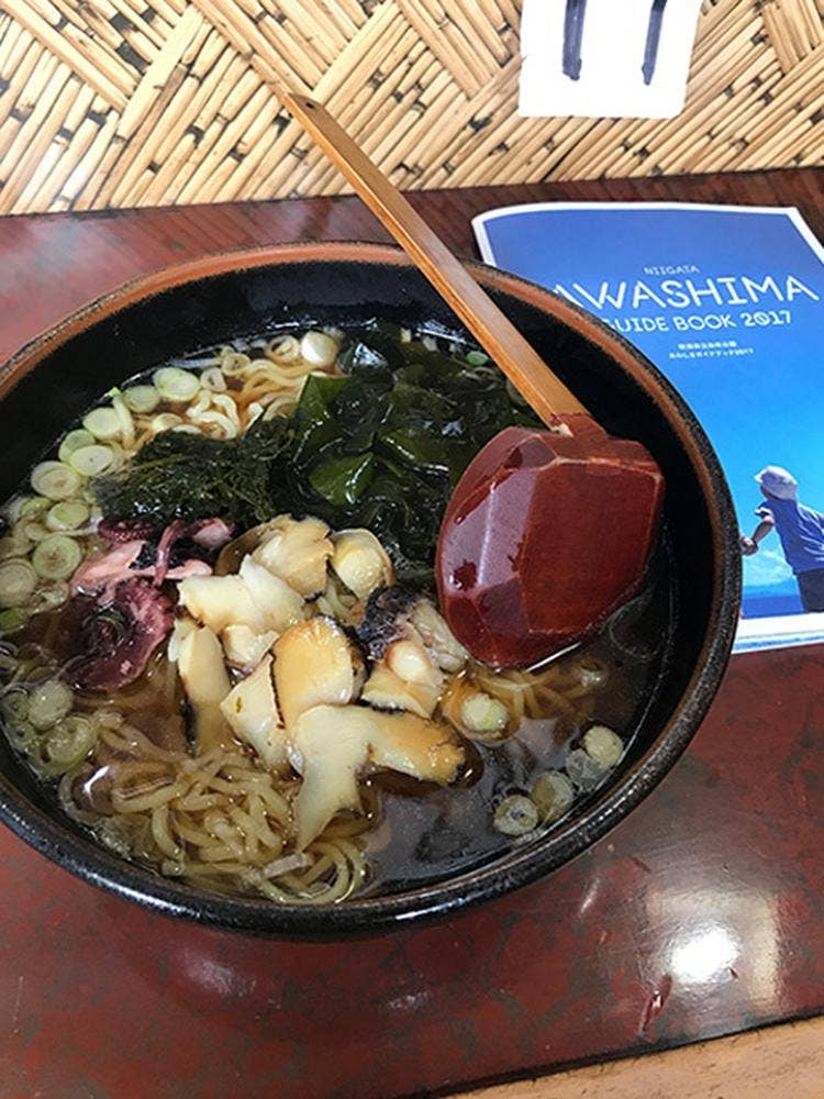 かもめ食堂