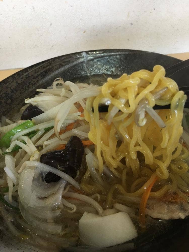 よしめん