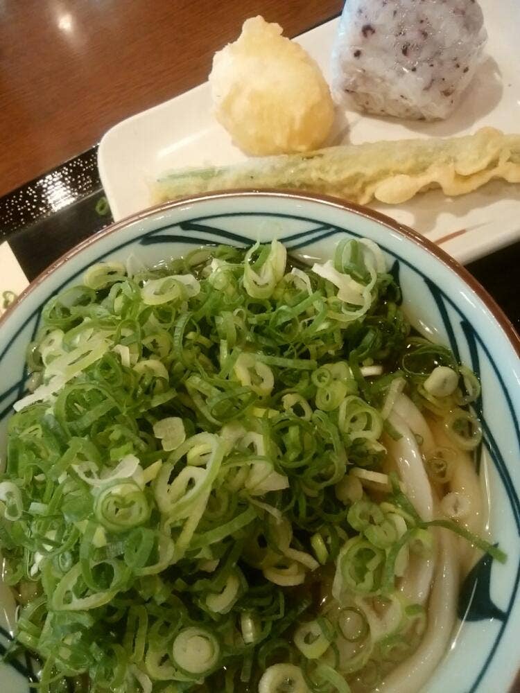 丸亀製麺 滑川店