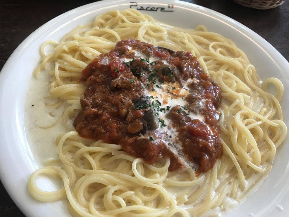 パスタ・ピアチェーレ