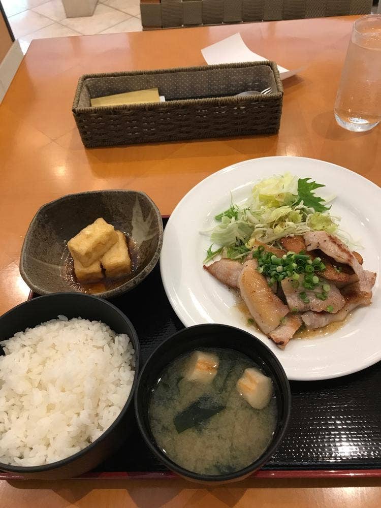 こもれび