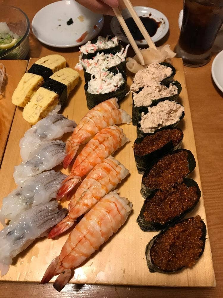 や台ずし 名張駅前町