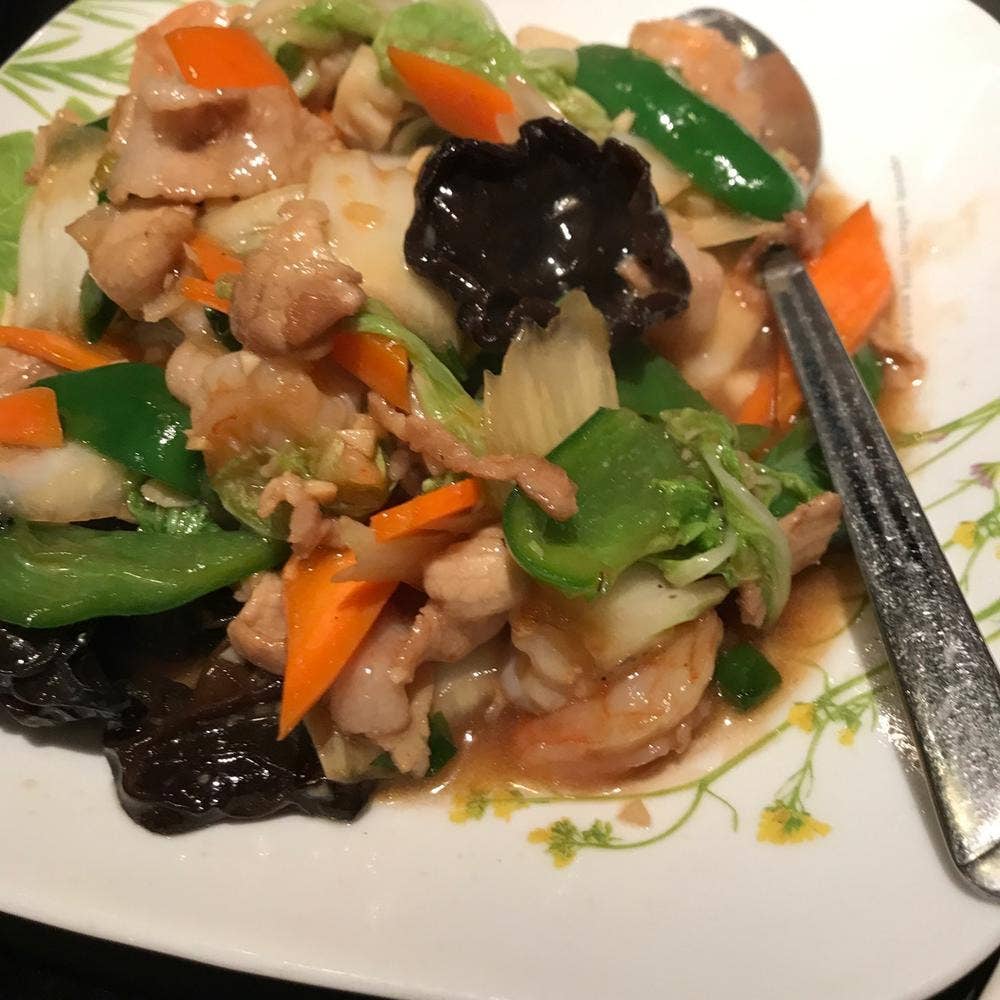 中華居食屋楽楽