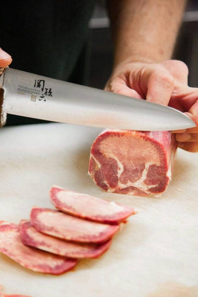 焼肉 食いしん坊