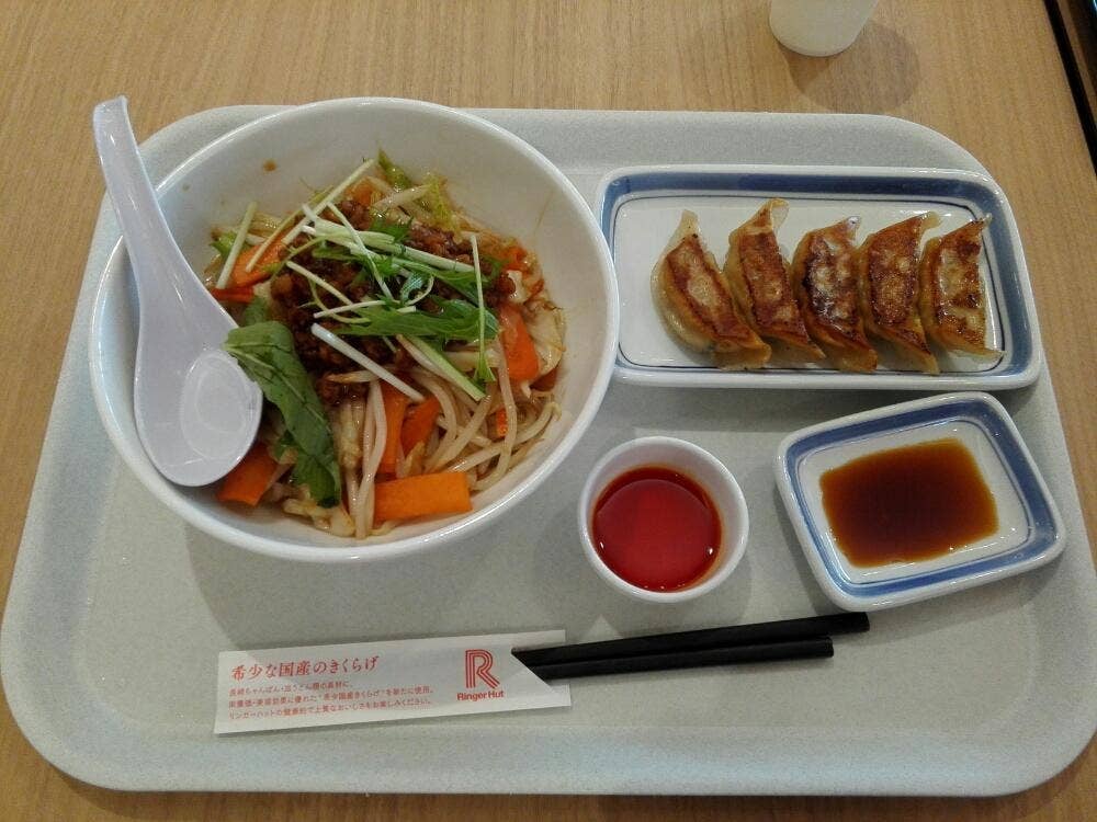 リンガーハット イーアス高尾店