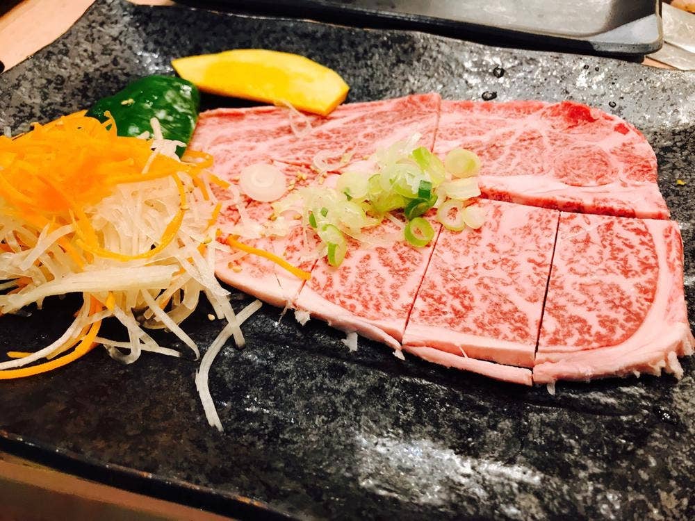 焼肉屋 びぶ