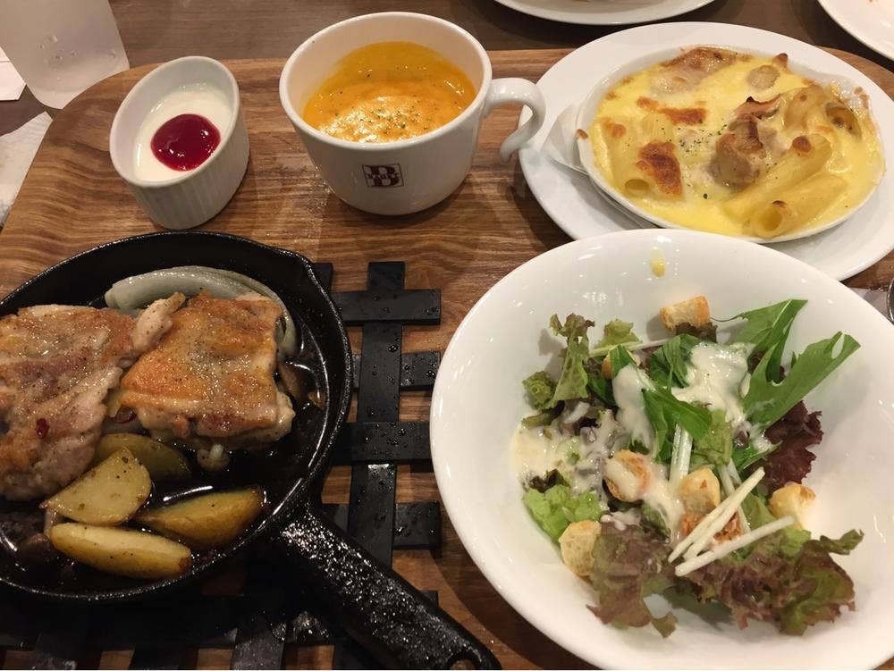 ベーカリーレストラン バケット バケット イオンモール京都桂川店