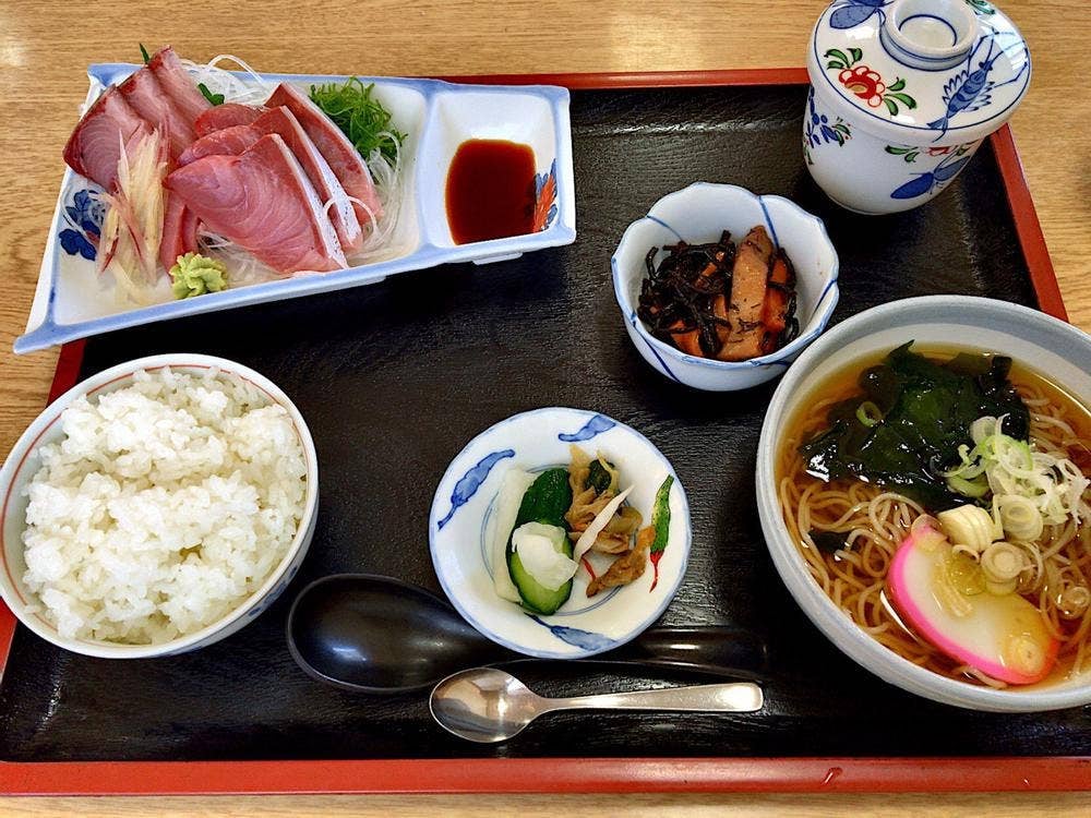 お食事処かめや