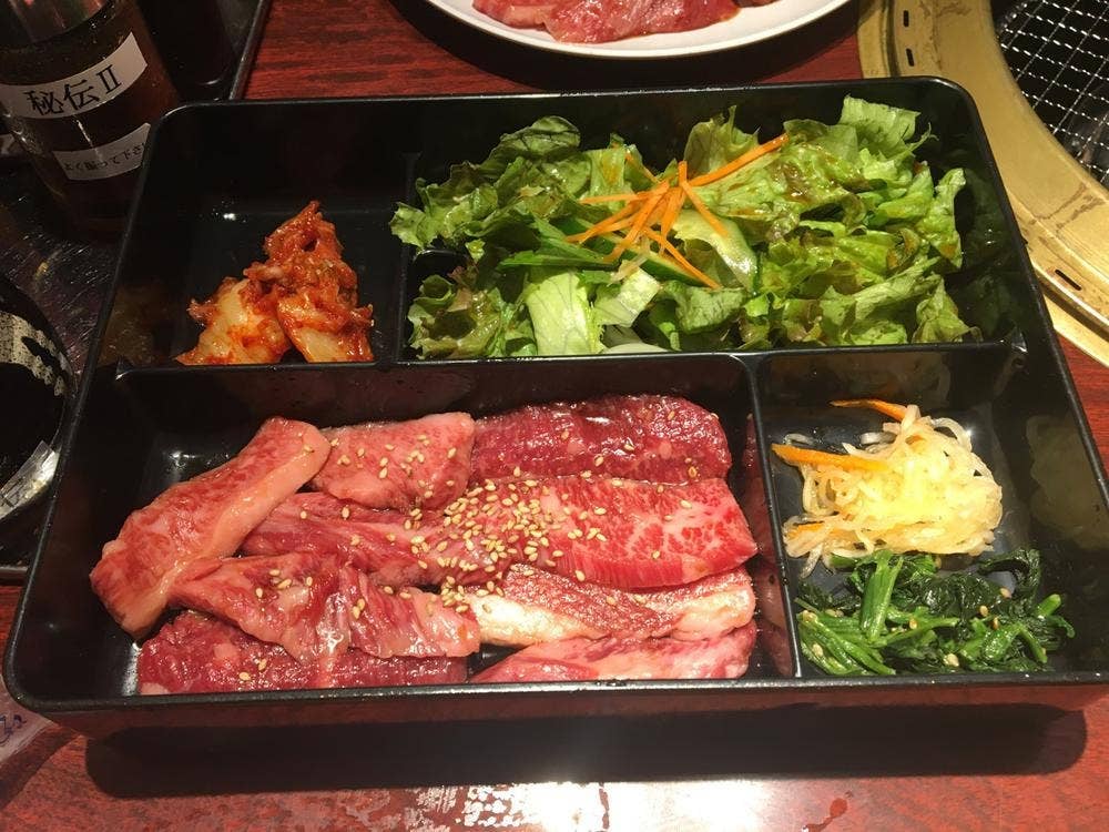焼肉問屋バンバン 五反野店
