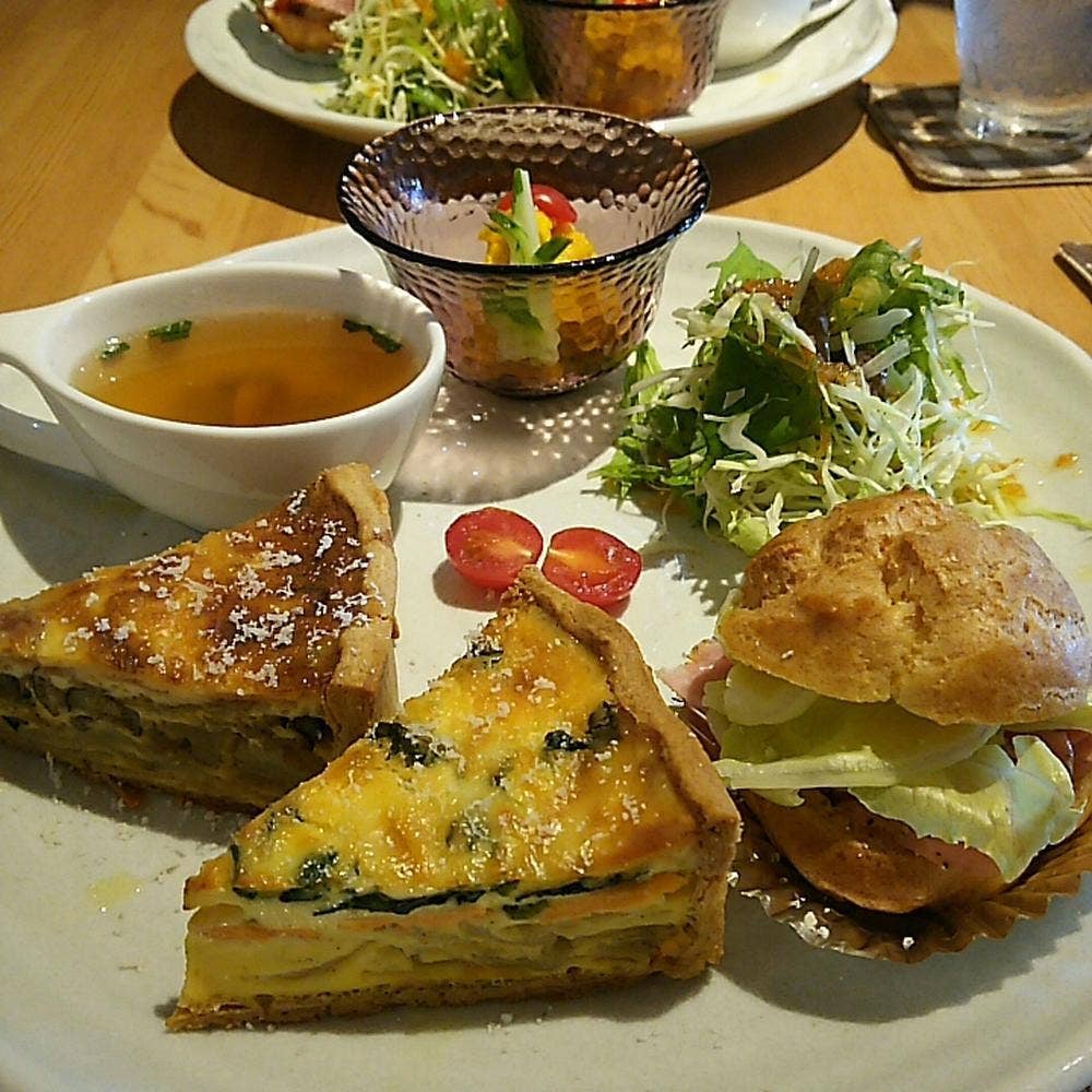 cafe さーどすとーん