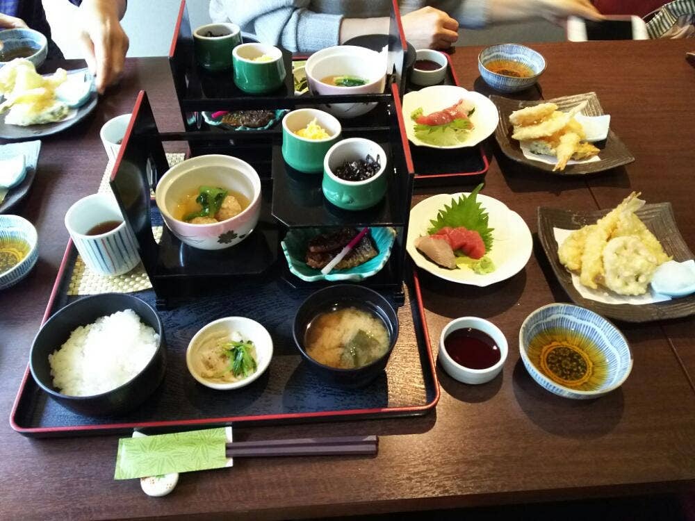 季節料理池宮
