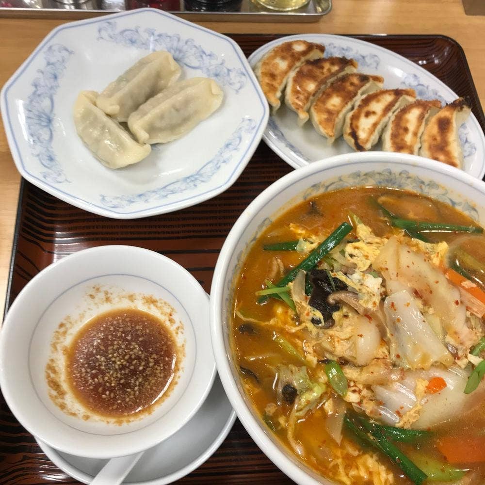 ぎょうざの満洲 中河原駅前店