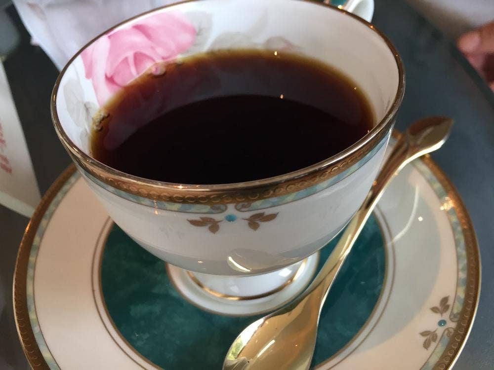 カフェテラス まど