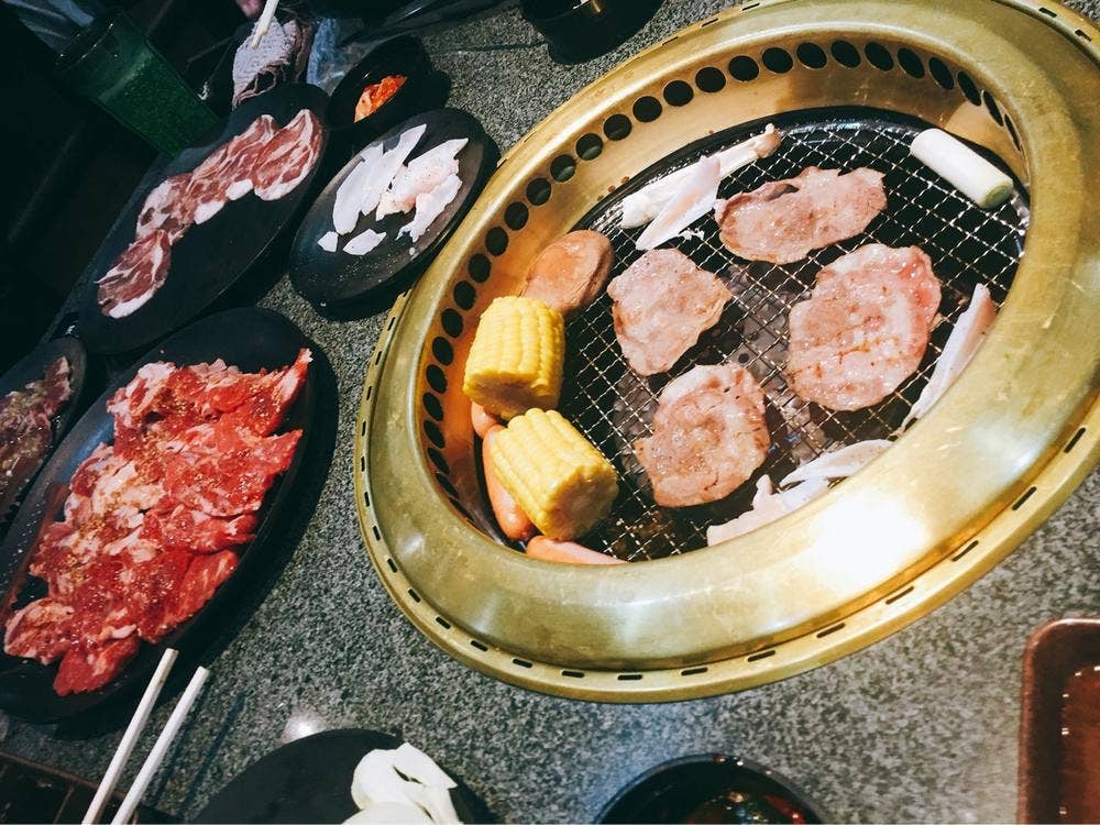 焼肉食べ放題 感激どんどん 静岡石田店