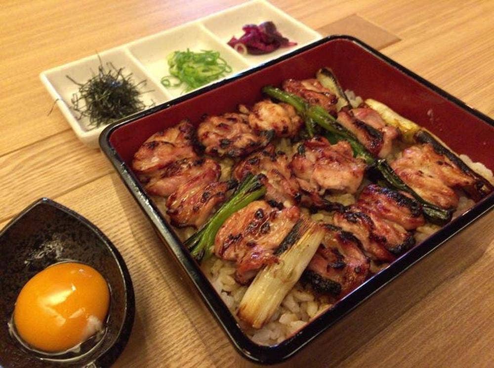 焼鳥 かなざわ 六角店