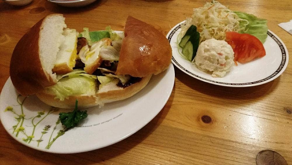 コメダ珈琲店 東大阪渋川店