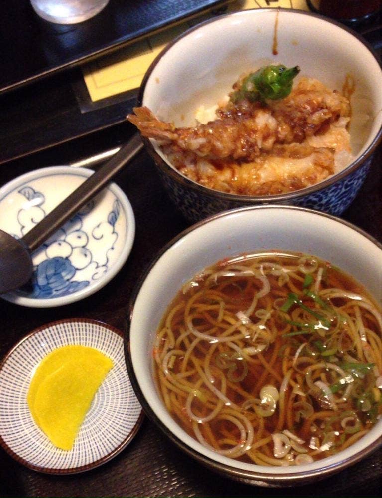 茶そば処 一庵 市場店