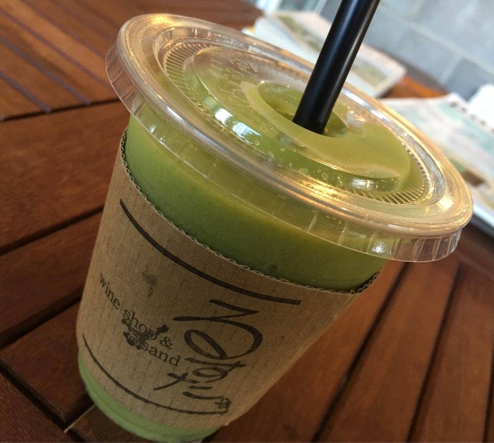 Wine shop & 島Sandwich るすた