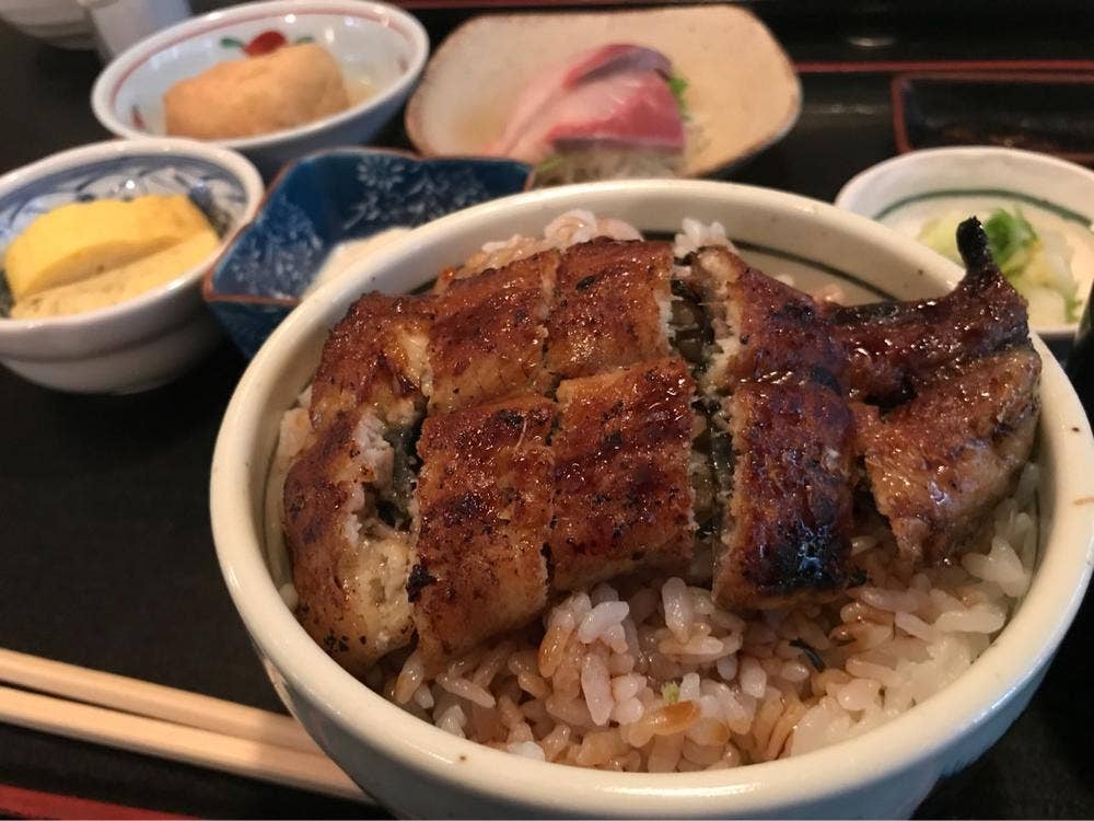 うなぎ茶屋 あんず