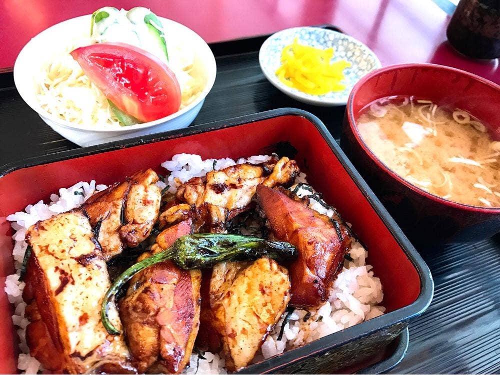 鳥はな 市ケ尾店