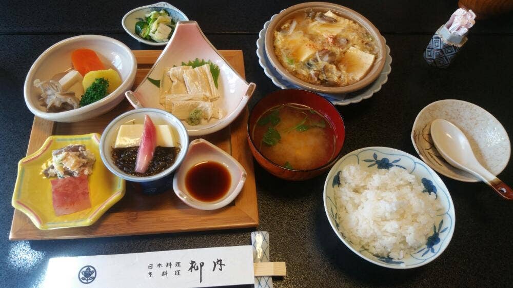 日本料理柳内