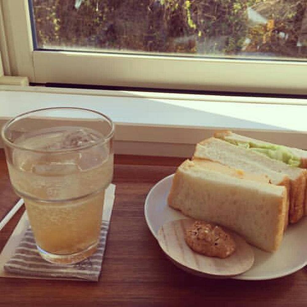 虹の森焼菓子店