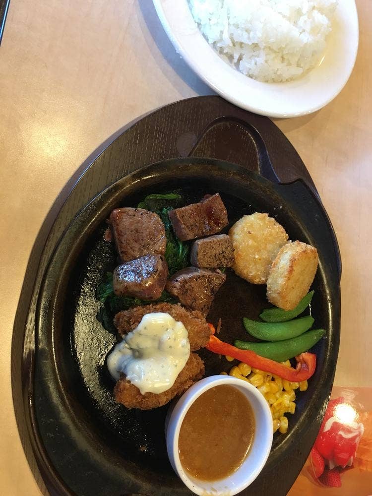 ガスト 松井山手店