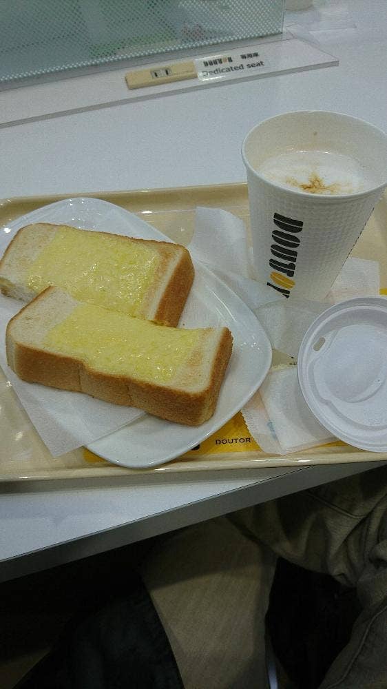 ドトールコーヒーショップ 関西国際空港1階ノースゲート店