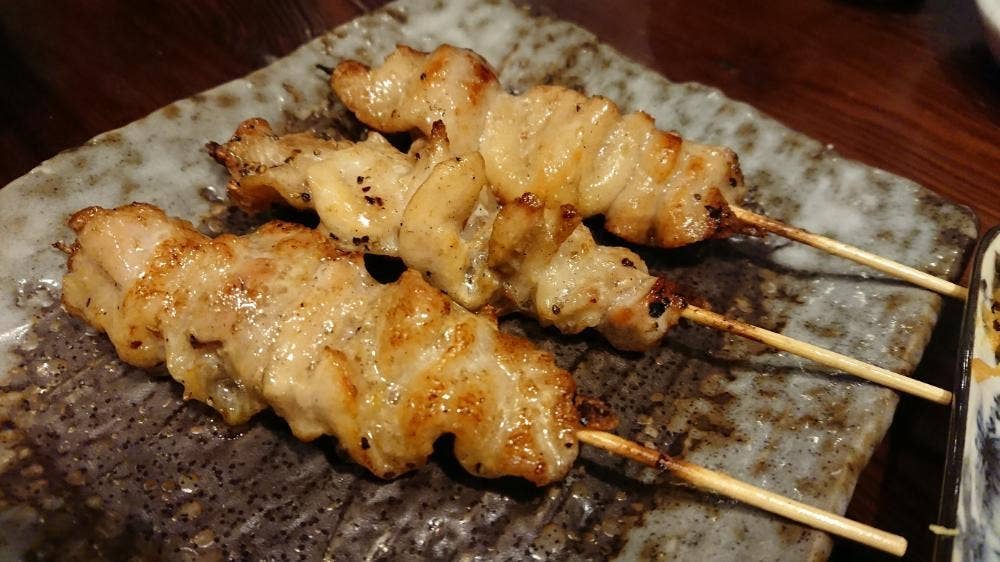 炭火焼き鳥 琥珀 駅前店