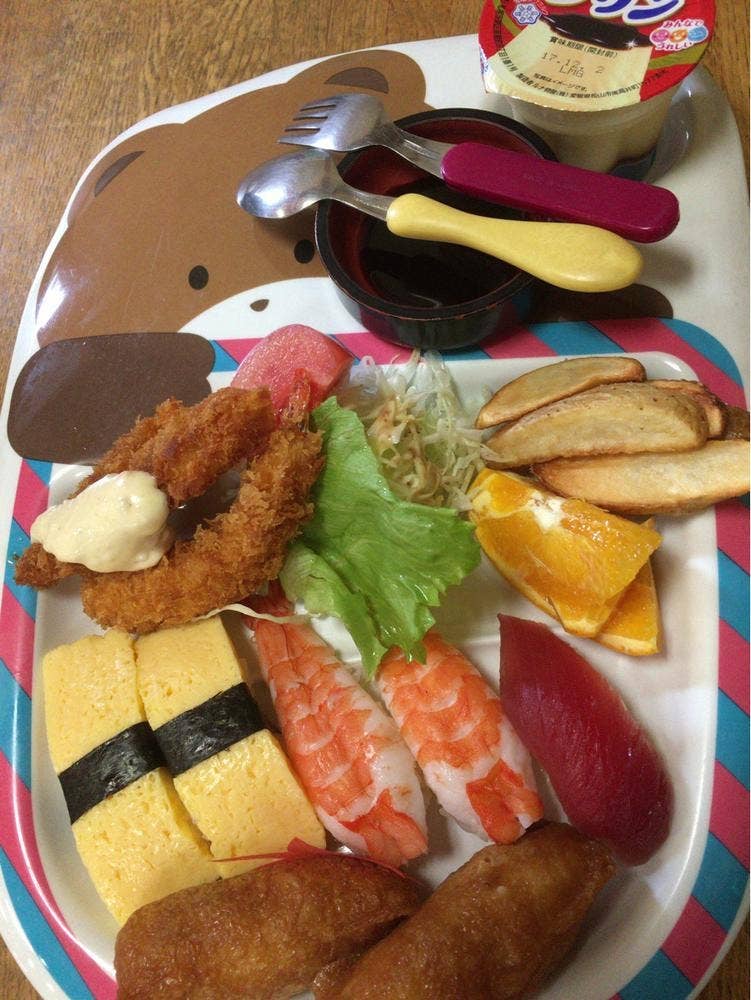 岩根屋 金山店