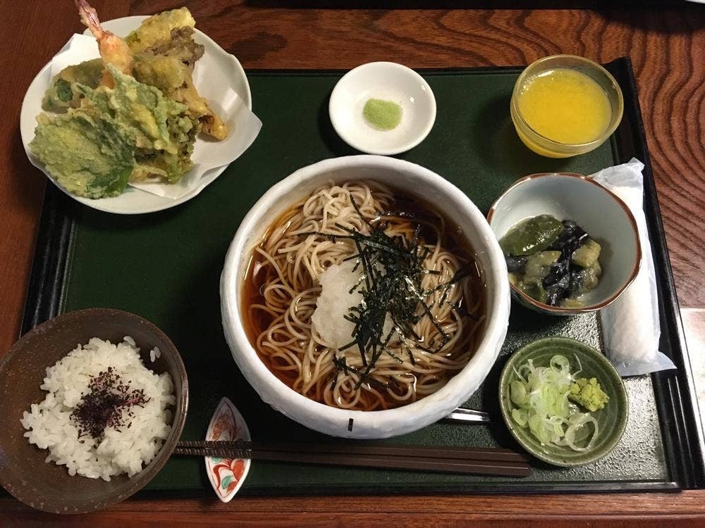 ひらら