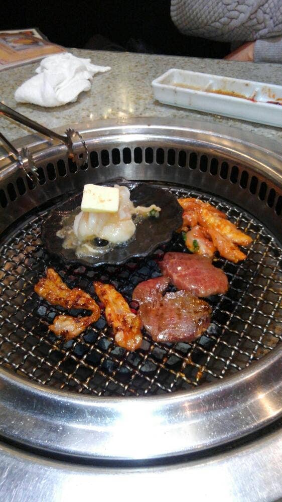 熱烈カルビ本牧店