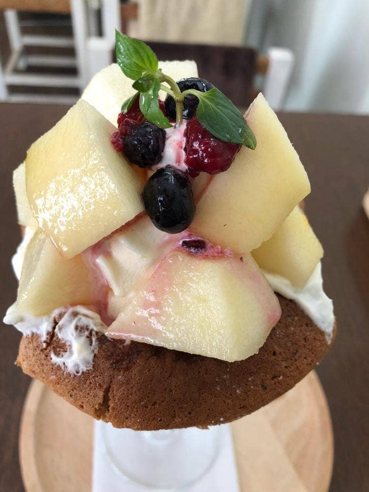 てんとう虫 パフェカフェ
