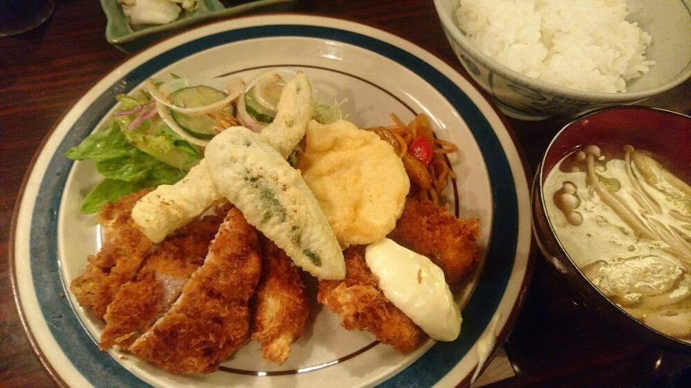 やまが
