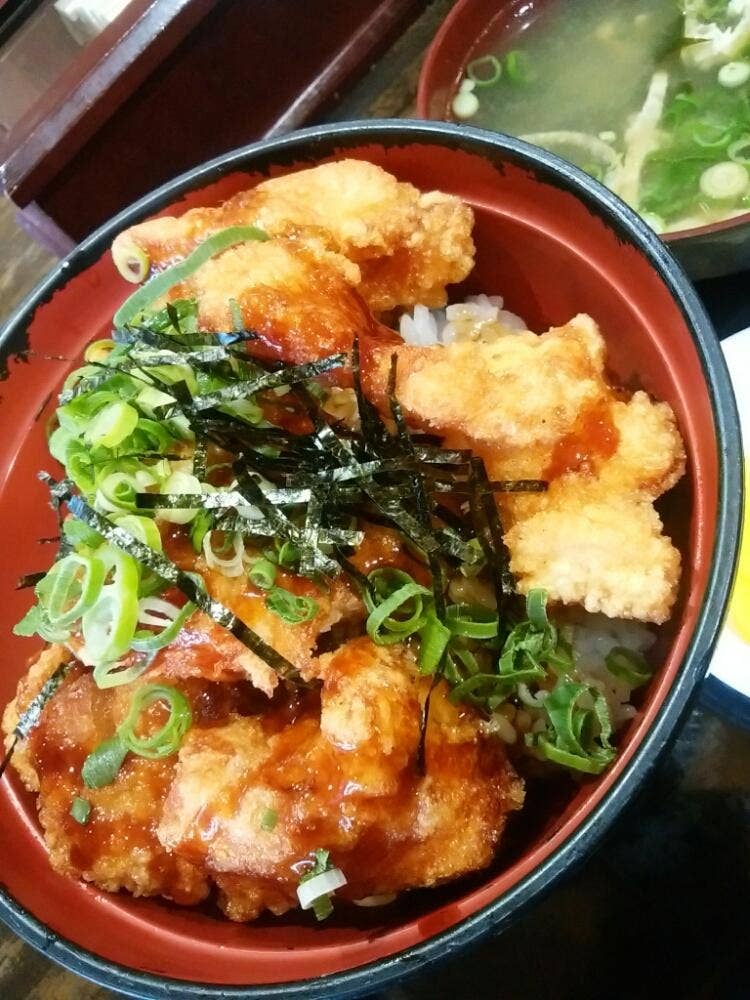 讃岐うどんみのだ亭